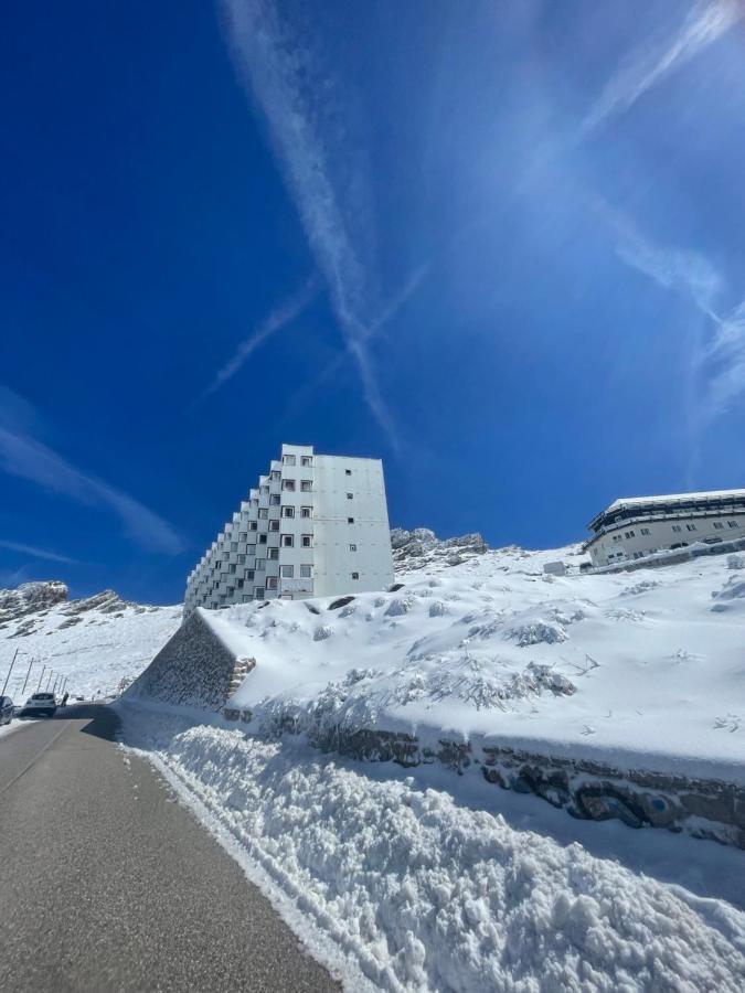 Apartamento Snow Nevada Apartment Гранада Екстериор снимка